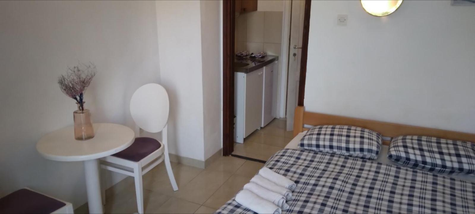 Apartmani Baska S Pogledom Na More Eksteriør billede